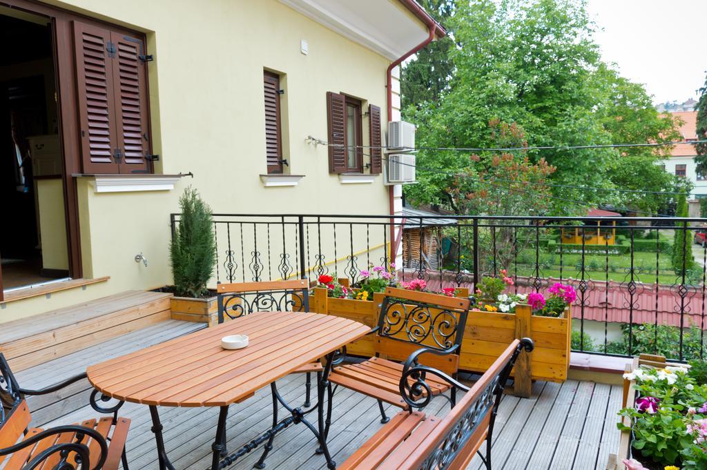 בראשוב Arina Apartments חדר תמונה